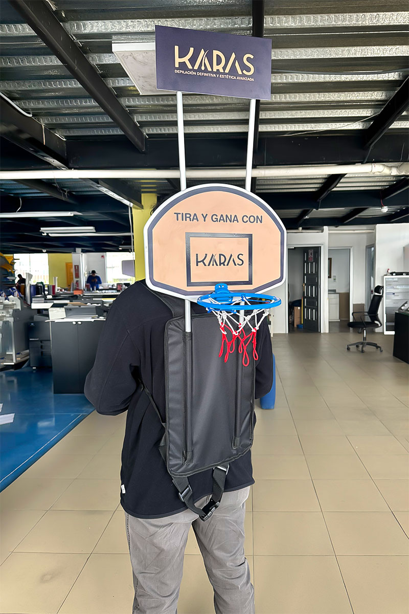 Tótem Digital - 07-Totems-servicio-publicitario-Digishop.jpg